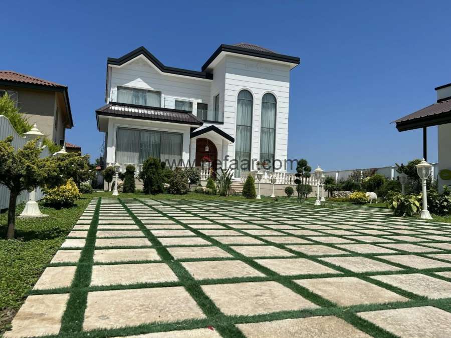 فروش کاخ ویلای لاکچری در بهشت زیبای رویان
