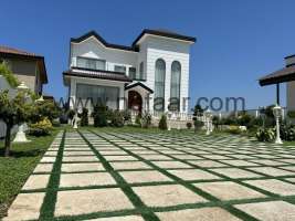 فروش کاخ ویلای لاکچری در بهشت زیبای رویان