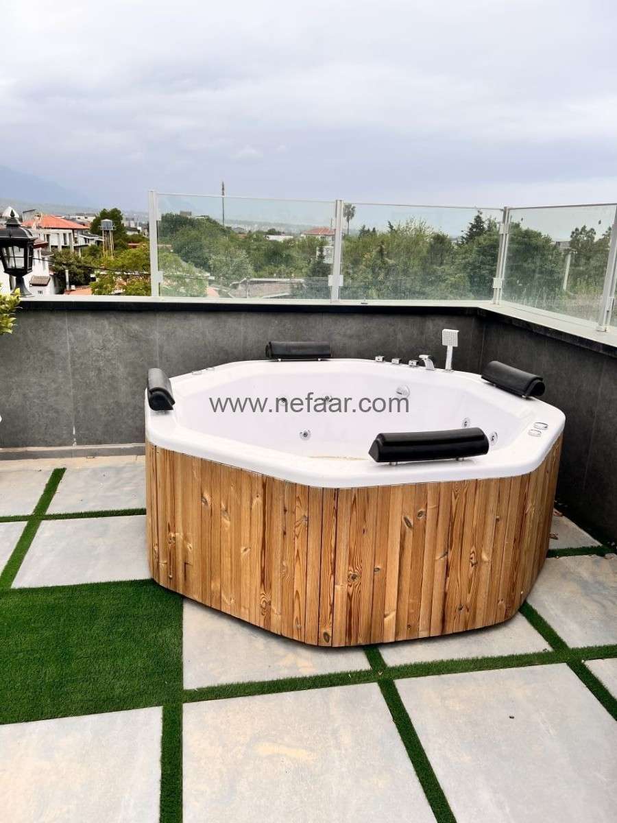 فروش ویلای مدرن استخردار در منطقه جنگلی ونوش