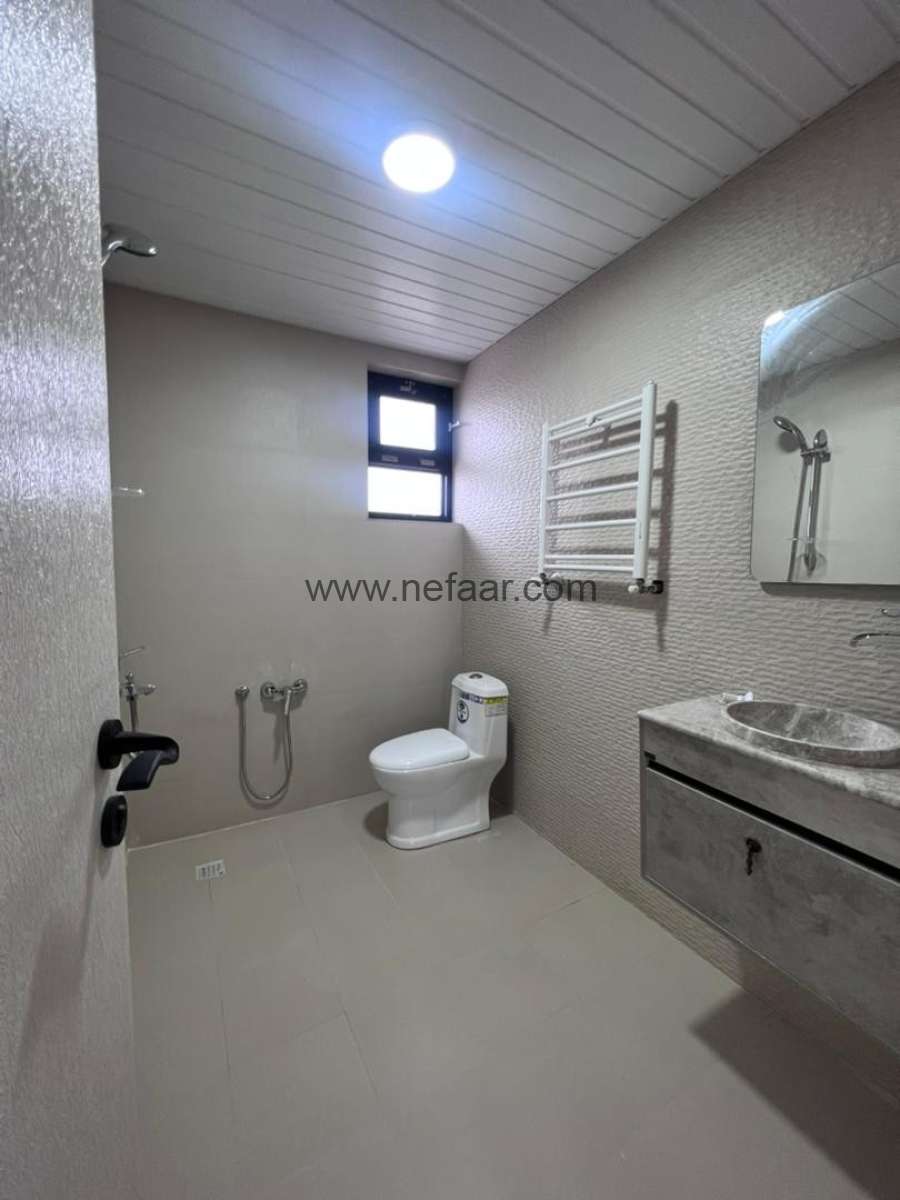 خرید ویلای مدرنِ نوساز و استخردار در سرخرود