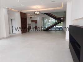فروش ویلای هوشمند و فول امکانات در منطقه نارنجبن رویان