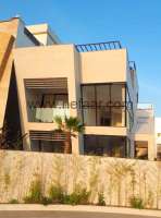 فروش ویلای مدرن ایتالیایی در درویش‌آباد سرخرود