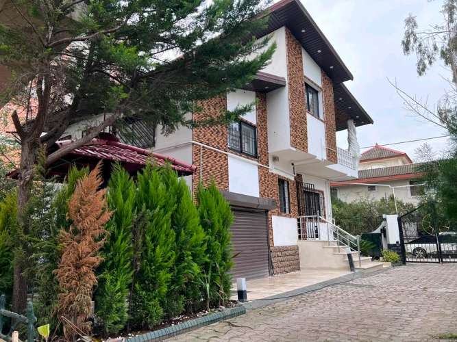 فروش ویلای شهرکی در خط دریا سرخرود