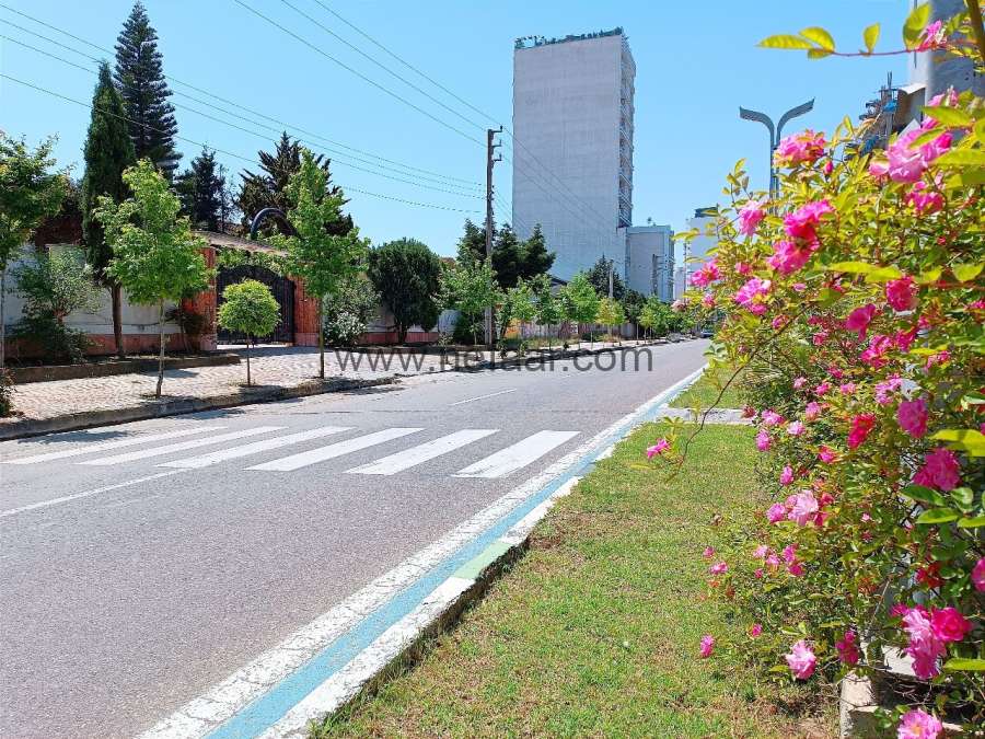 فروش زمین بر بلوار اصلی در خط دریا سرخرود