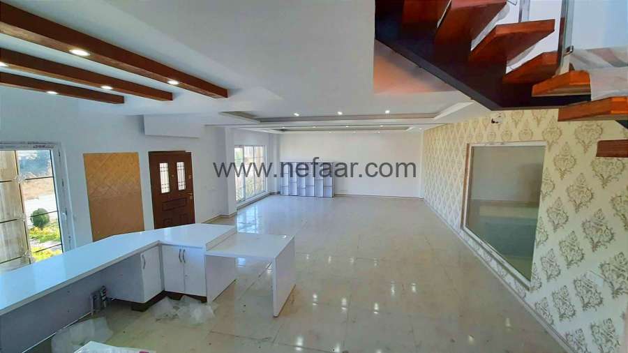 فروش ویلای تریبلکس استخردار در شهرک آسمان سرخرود