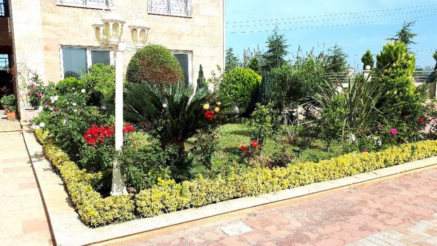 فروش مجتمع تجاری مسکونی در سرخرود