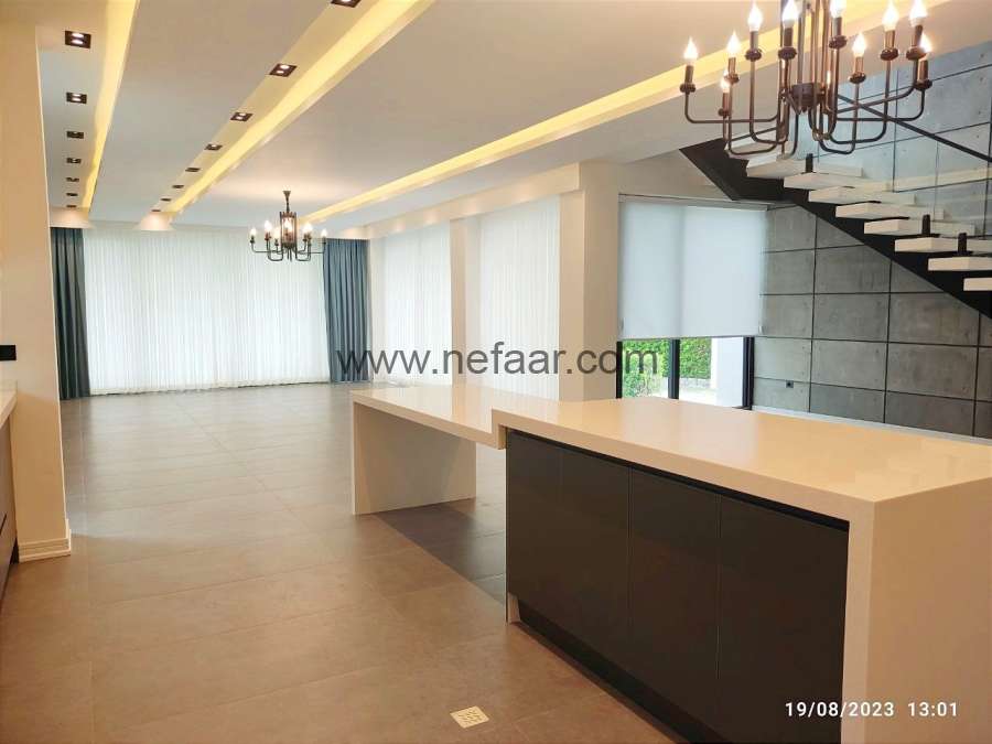 فروش ویلای تریبلکس در شهرک یاقوت رویان