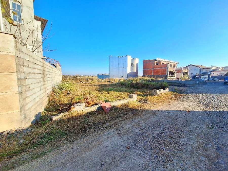 زمین مسکونی در سرخرود،ساخت و سرمایه گذاری