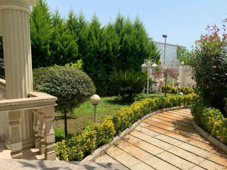 خرید ویلا در شهرک گلزا سرخرود