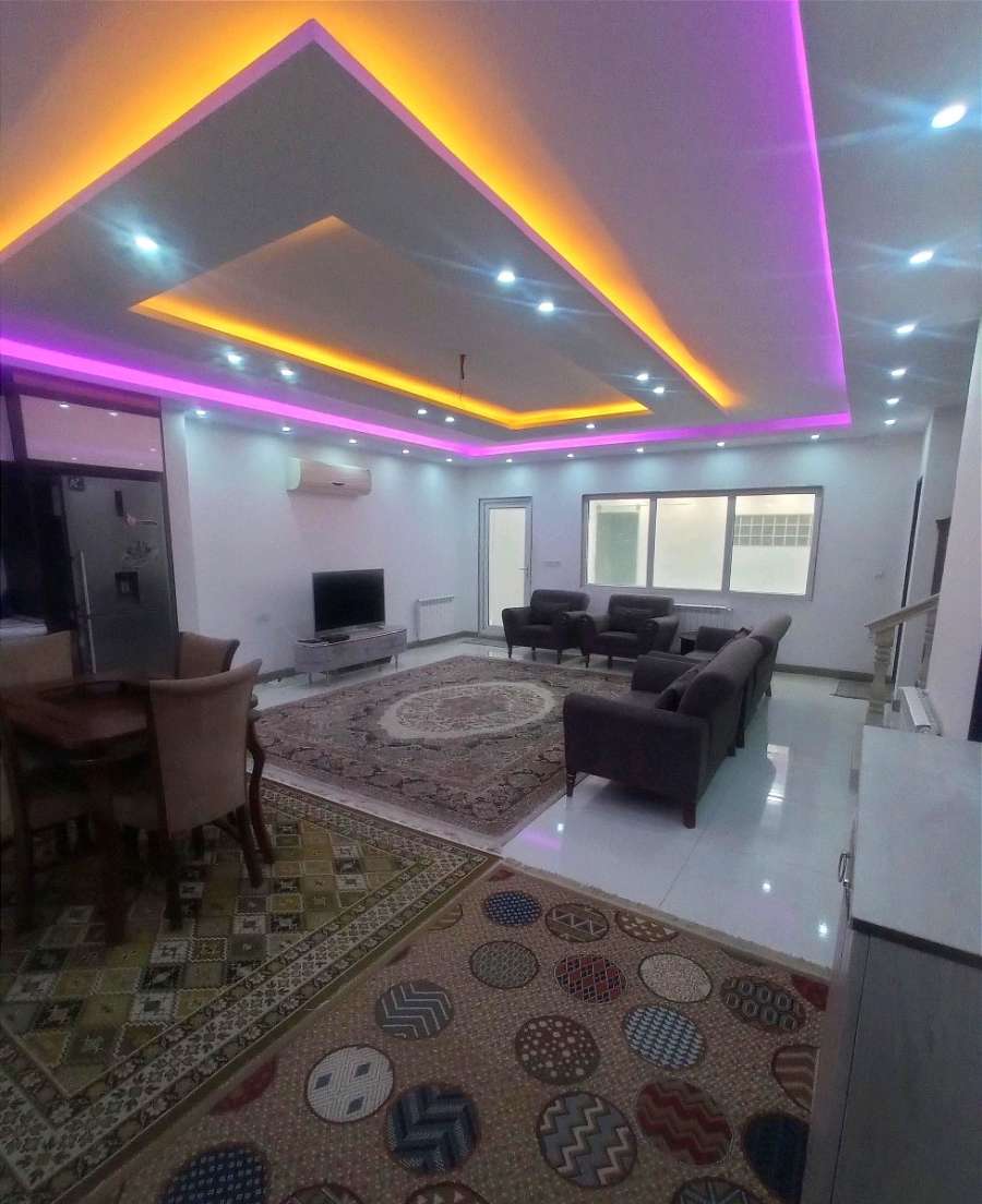 ویلا ساحلی چهار خواب در سرخرود ، استخردار