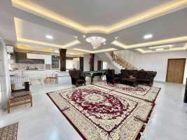 اجاره روزانه ویلاباغ استخردار در سرخرود