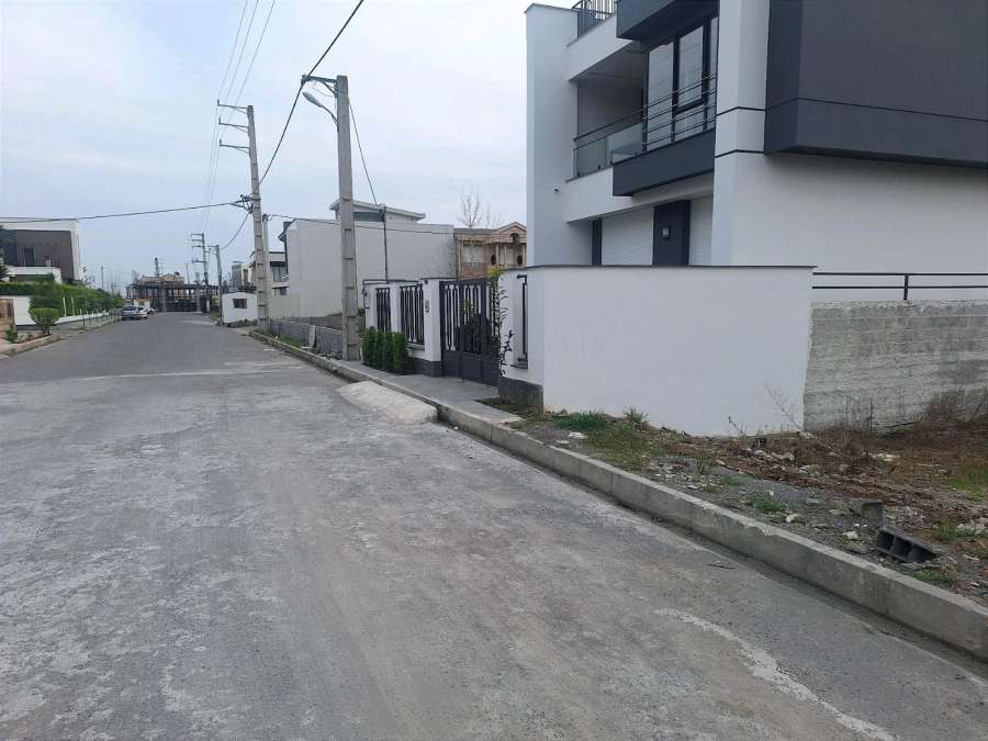 خرید زمین مسکونیِ سنددار در سرخرود