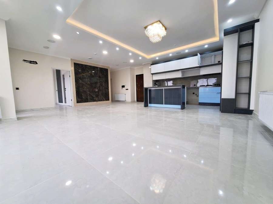 آپارتمان ساحلی نوساز در سرخرود
