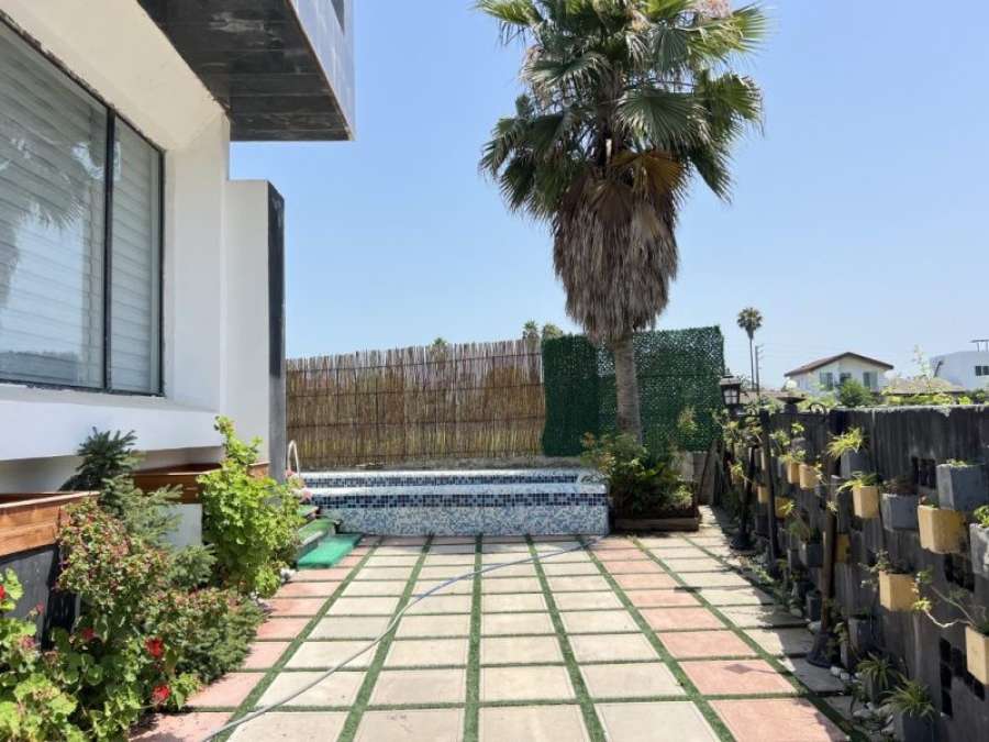 ویلا مدرن شهرکی در انارور نوشهر