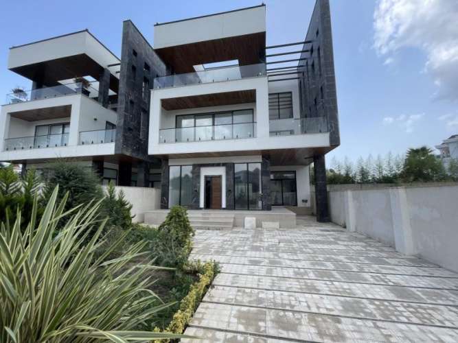 ویلا مدرن شهرکی در بندپی نوشهر