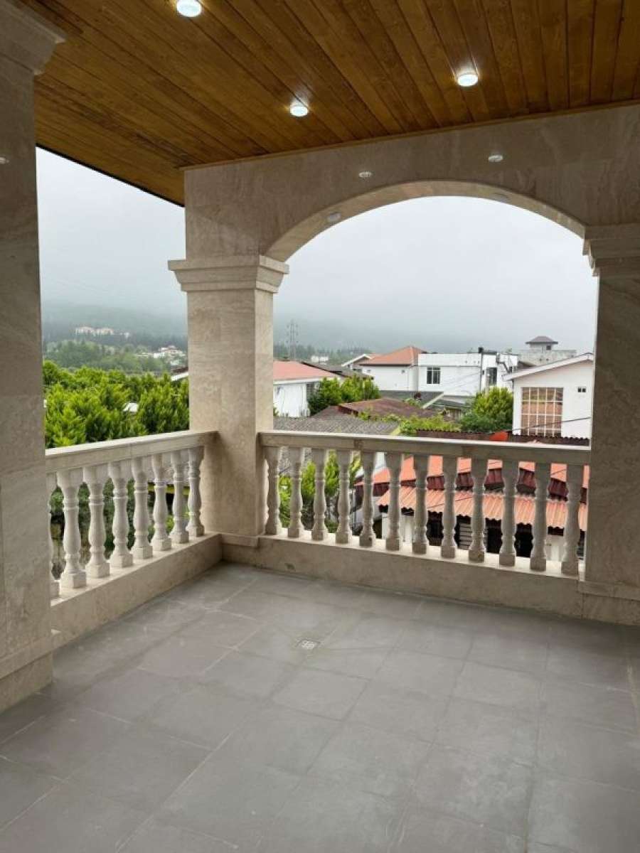 ویلا کلاسیک مجلل در چلندر نوشهر