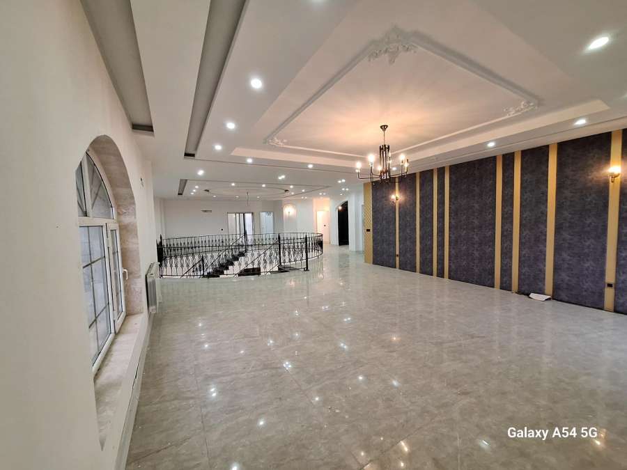 عمارت ویلایی مجلل در سرخرود