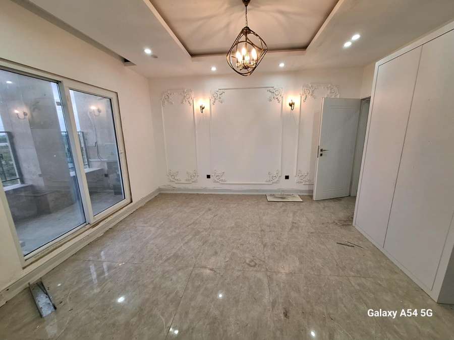 عمارت ویلایی مجلل در سرخرود