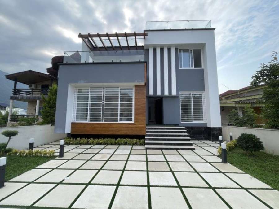 ویلا مدرن استخردار در چلندر نوشهر 