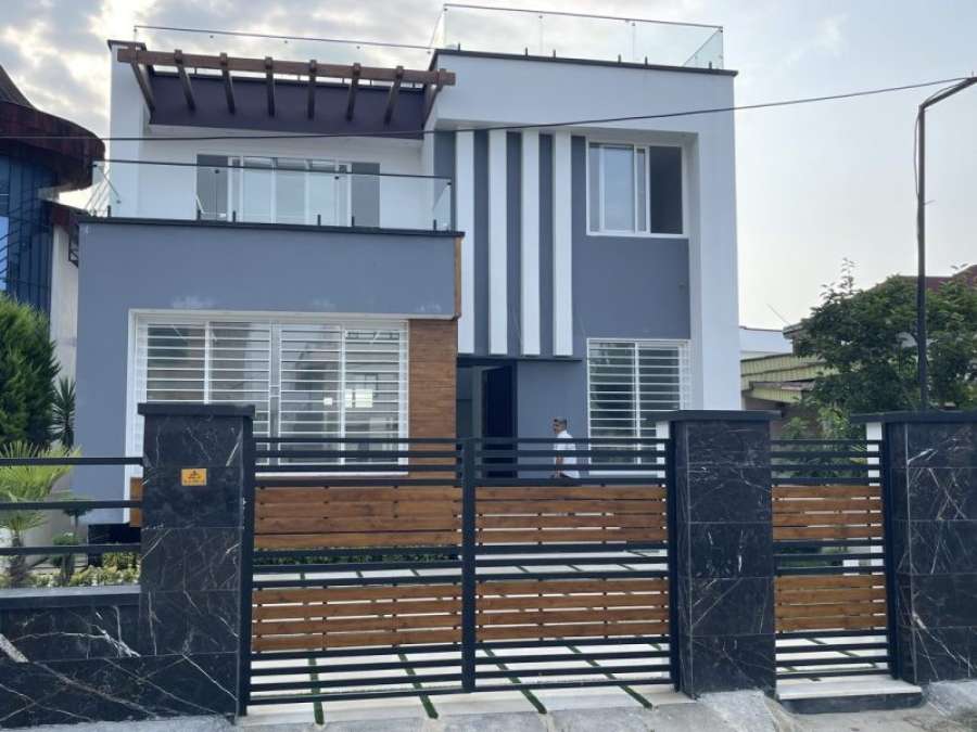 ویلا مدرن استخردار در چلندر نوشهر 