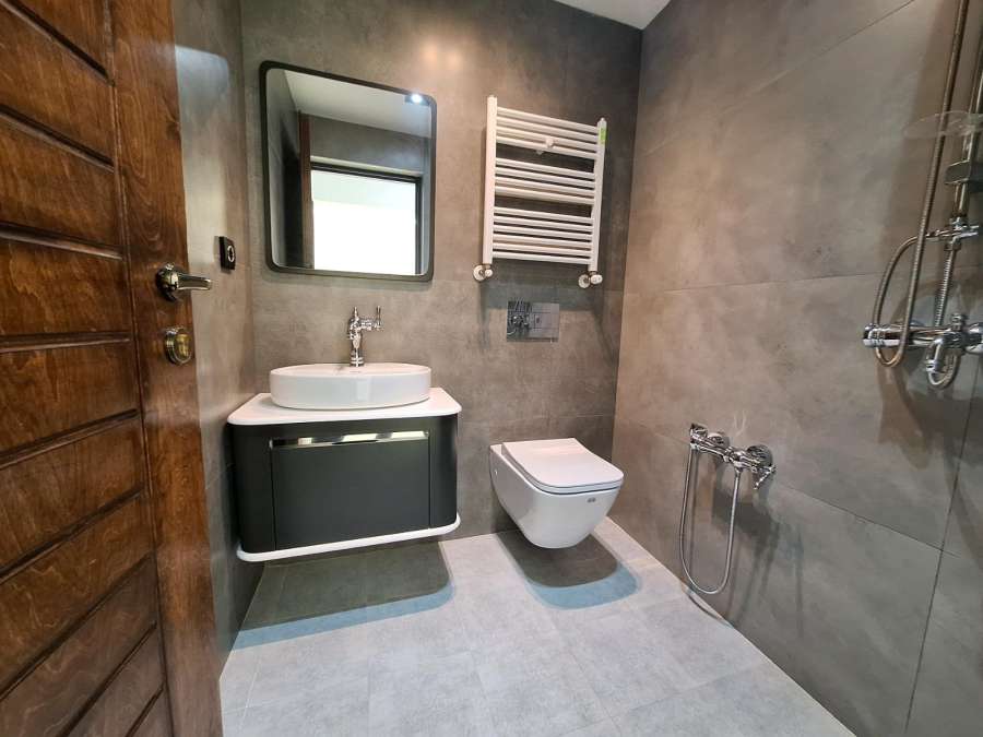 ویلا مدرن ساحلی استخردار در سرخرود 