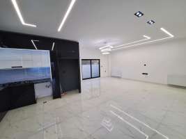 ویلا مدرن ساحلی استخردار در سرخرود 