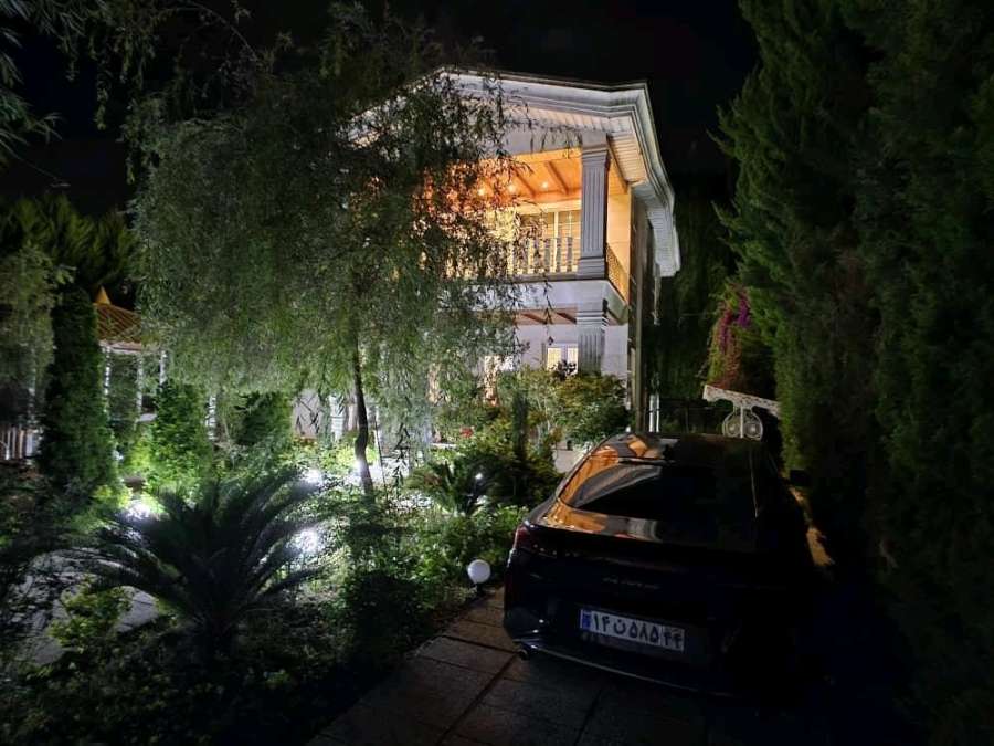 ویلا کلاسیک استخردار در سرخرود 