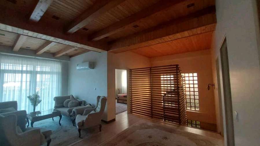 ویلا کلاسیک استخردار در سرخرود 