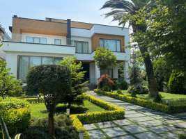 ویلا مدرن استخردار در شهرک خانه دریا سرخرود 