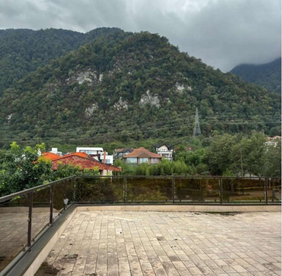 خرید ویلا تریپلکس در چلک نوشهر - منظر دریا