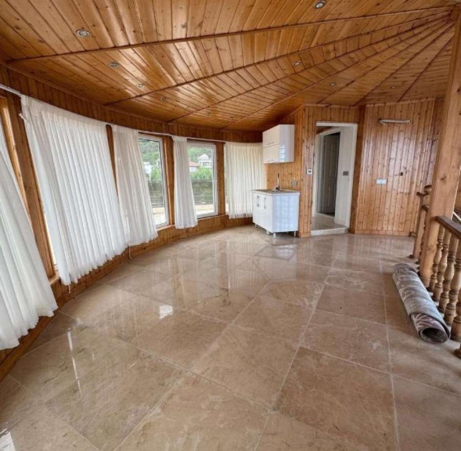 خرید ویلا تریپلکس در چلک نوشهر - منظر دریا