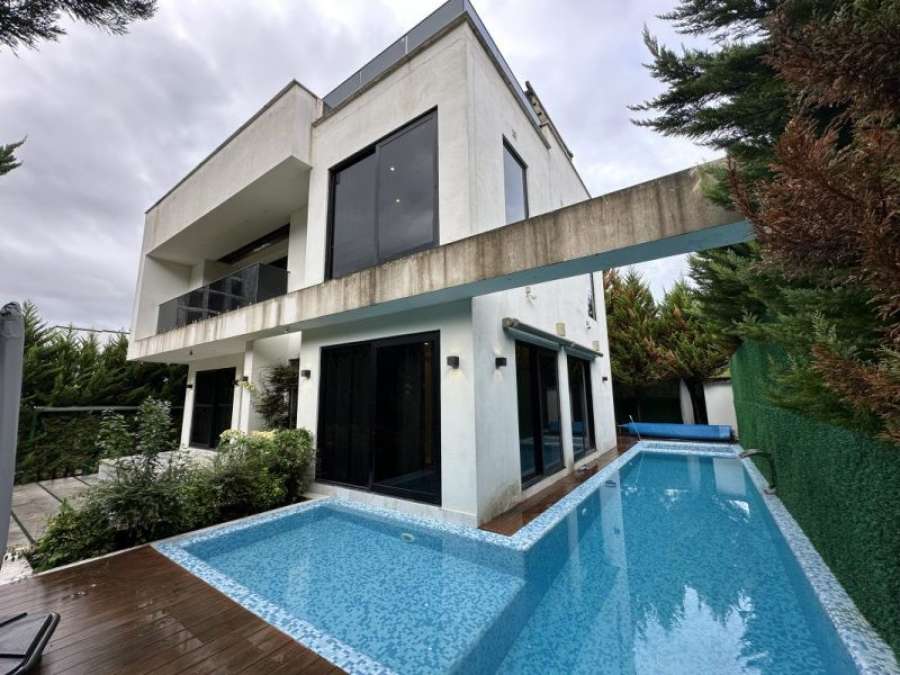 فروش ویلا مدرن استخردار در چلک نوشهر