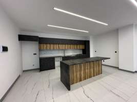 فروش ویلا مدرن استخردار در نخ شمال نوشهر