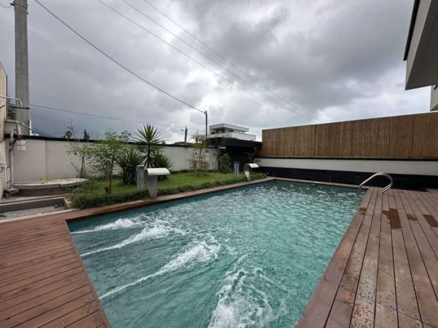 فروش ویلا مدرن استخردار در نخ شمال نوشهر