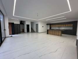 فروش ویلا مدرن استخردار در نخ شمال نوشهر