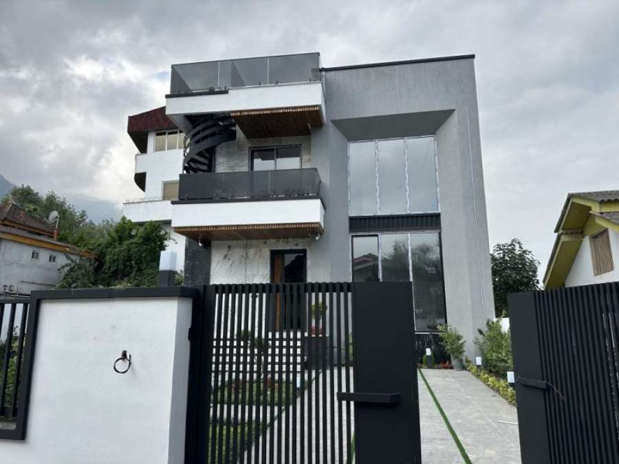 خرید ویلا دوبلکس مدرن در ملکار نوشهر 