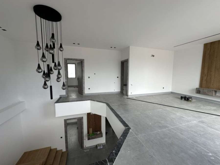 خرید ویلا دوبلکس مدرن در ملکار نوشهر 