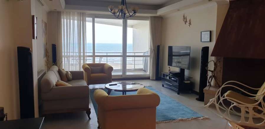 فروش آپارتمان ساحلی لب دریا در سرخرود 