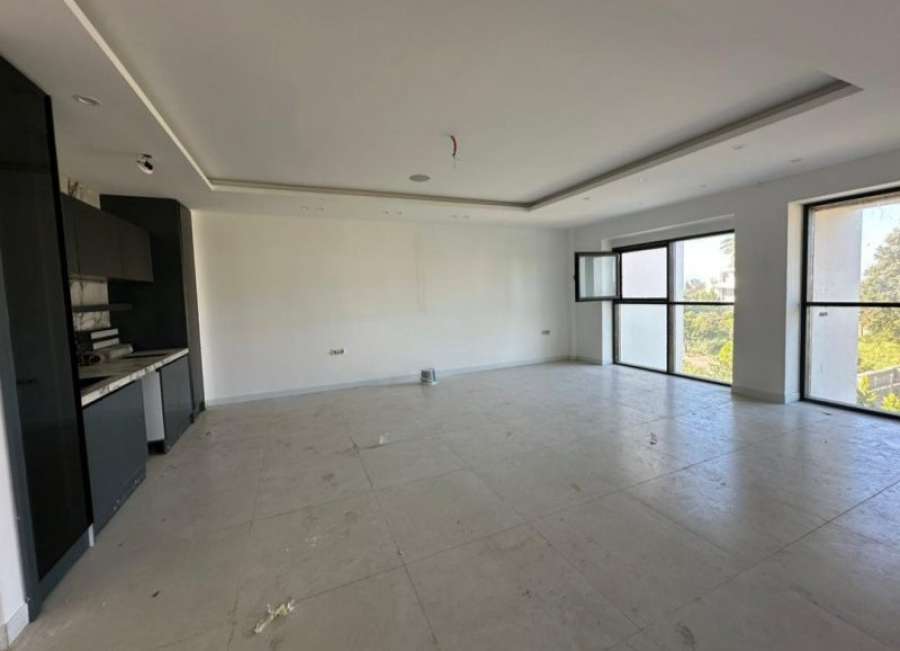 فروش ویلا مدرن استخردار شهرکی در رویان 