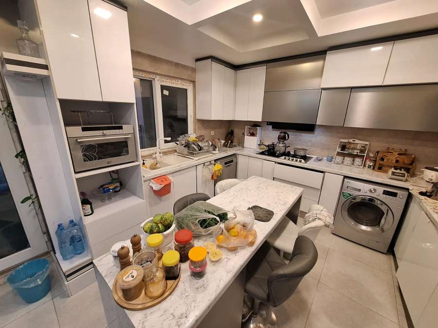 خرید آپارتمان ساحلی در خط دریا سرخرود 