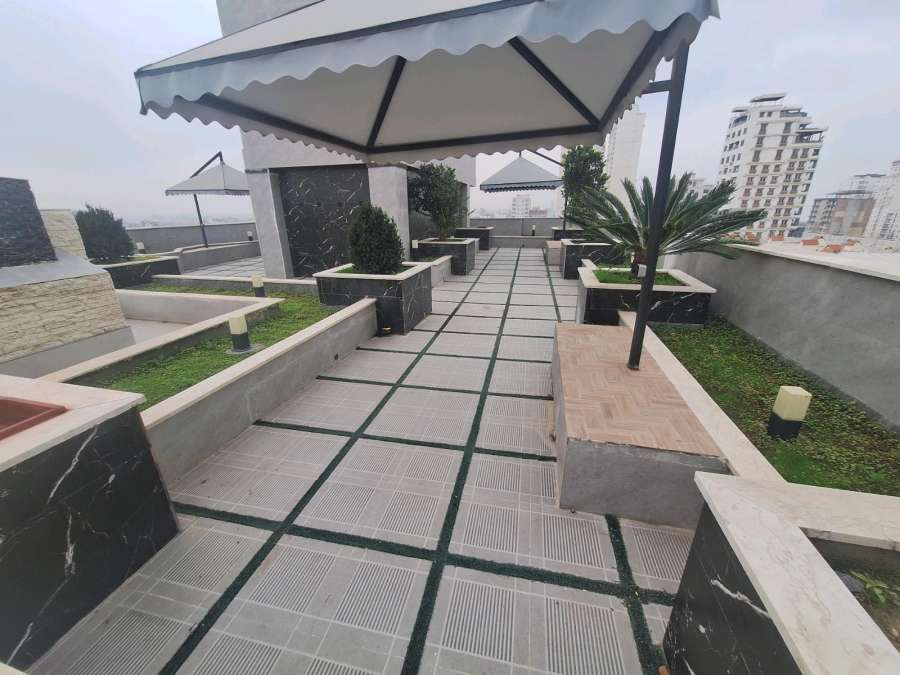 فروش آپارتمان ساحلی نوساز در خط دریا سرخرود 