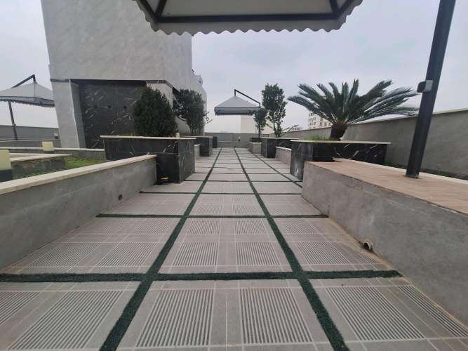 فروش آپارتمان ساحلی نوساز در خط دریا سرخرود 