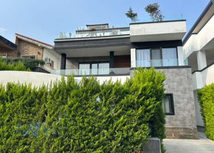 فروش ویلا مدرن استخردار در سرخرود 