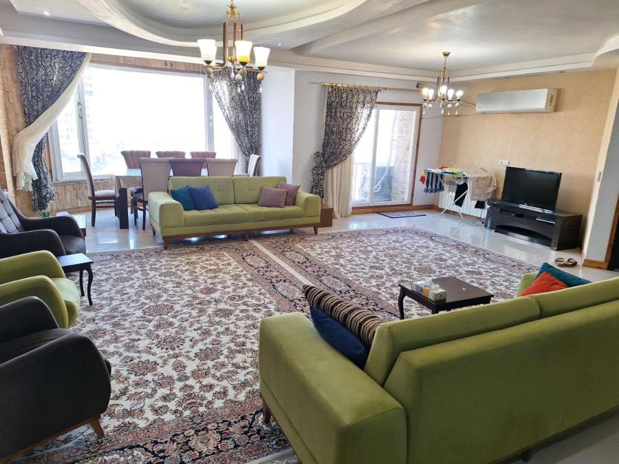 خرید آپارتمان ساحلی با دید دریا در سرخرود 