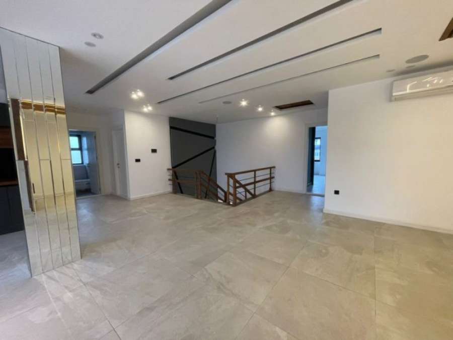 فروش ویلا مدرن شهرکی در منطقه ساحلی سرخرود