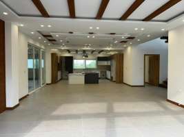 خرید ویلا مدرن استخردار شهرکی در ونوش رویان 