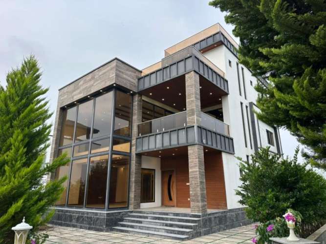 خرید ویلا مدرن استخردار شهرکی در ونوش رویان