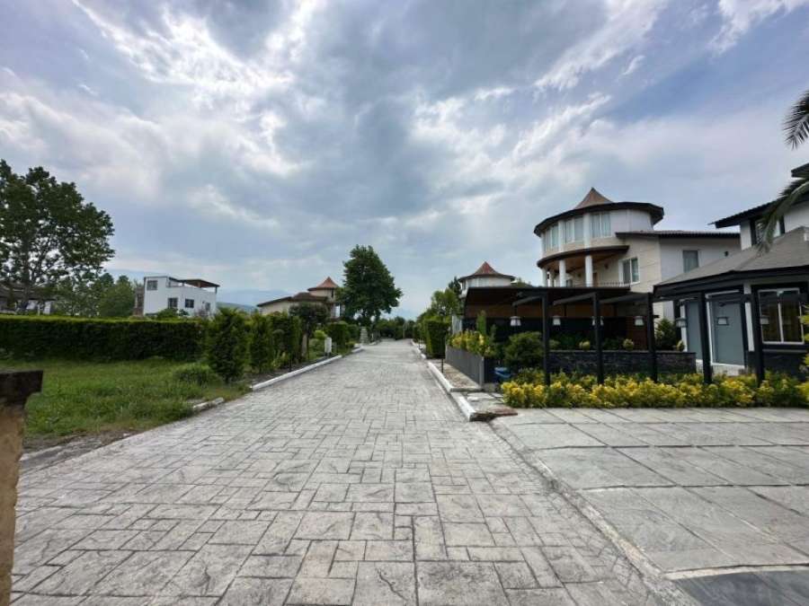 فروش ویلا کلاسیک شهرکی در سرخرود 