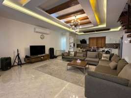 فروش ویلا مدرن استخردار شهرکی در سرخرود 