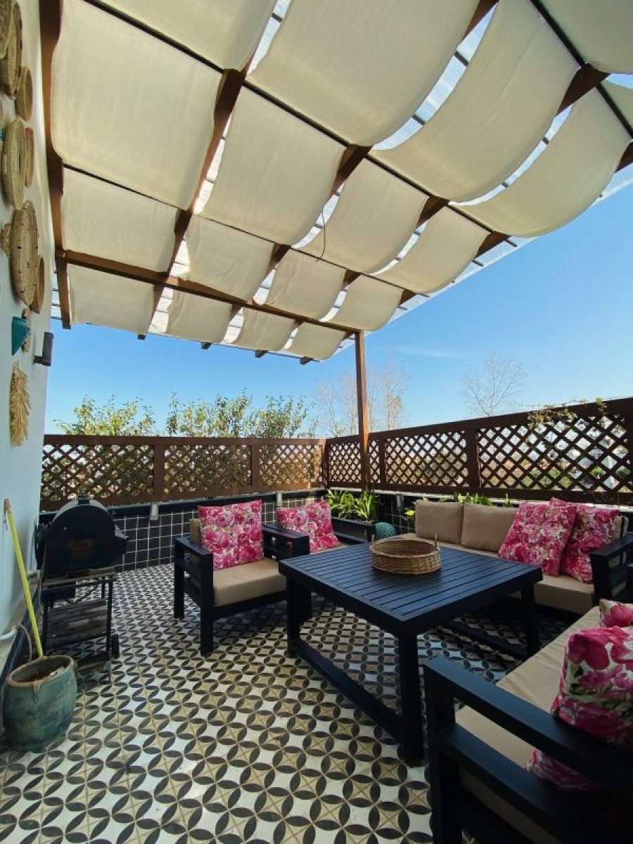 فروش ویلا مدرن استخردار شهرکی در سرخرود 